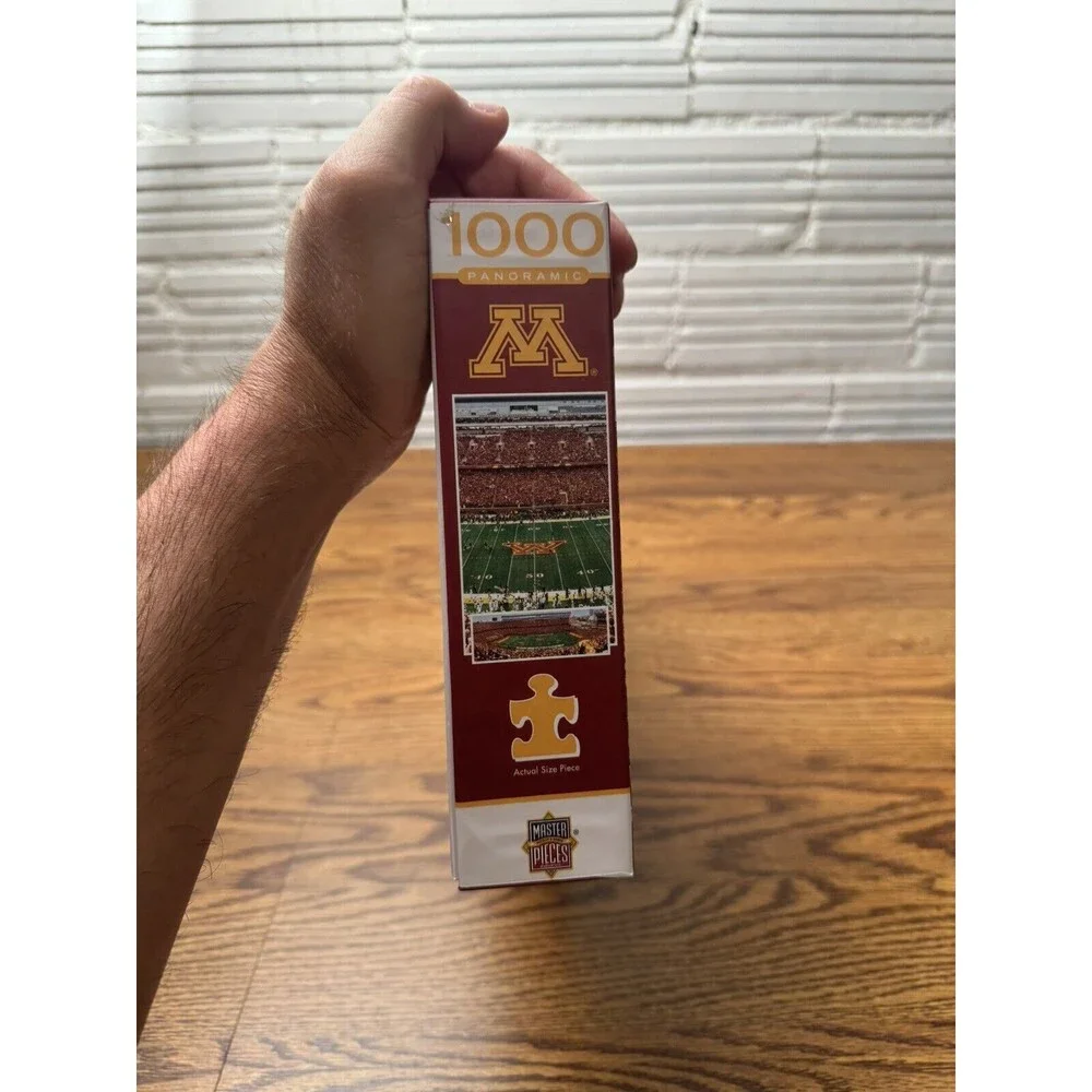 Master Pieces University Of Minnesota , TCF Bank Stadium 1000 Panoramic Puzzle‎